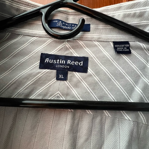 XL Men’s Austin Reed shirt - Picture 2 of 3